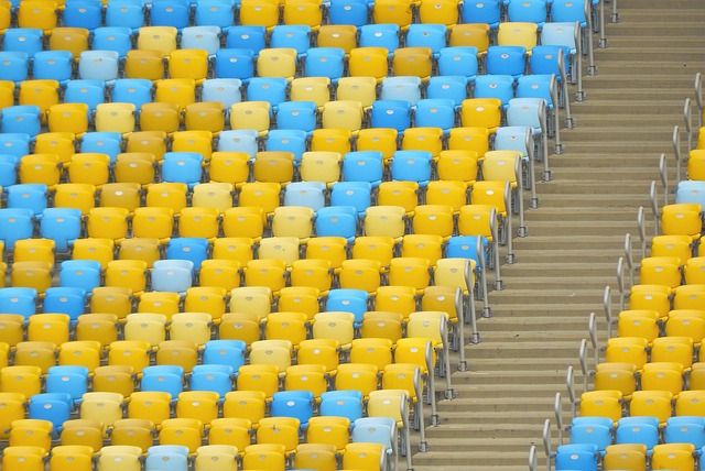 相比于洛夫 相比于洛夫